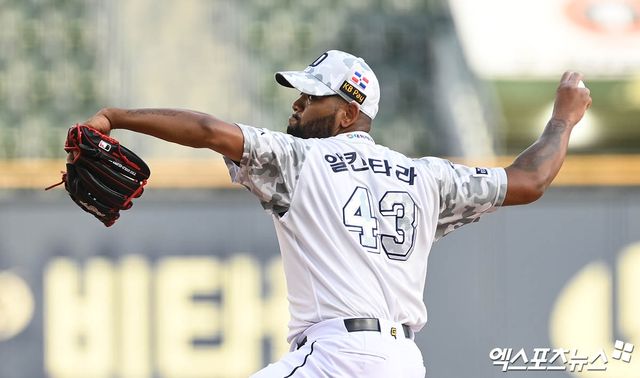 두산 투수 알칸타라는 20일 잠실구장에서 열린 '2024 신한 SOL Bank KBO 리그' NC와 주중 3연전 마지막 경기에서 선발 등판. 7이닝 무실점 완벽한 투구로 NC 타선을 제압했다. 잠실, 박지영 기자