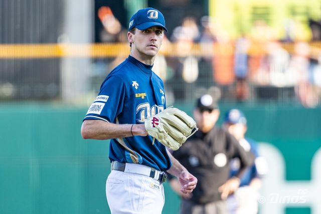 NC 투수 하트는 21일 인천 SSG랜더스필드에서 열린 '2024 신한 SOL Bank KBO 리그' SSG와 주말 3연전 첫 경기에 선발 등판했다. 이날 6⅓이닝 1실점으로 호투해 시즌 6승(3패)으로 여섯 경기 만에 승리를 추가했다. NC 다이노스