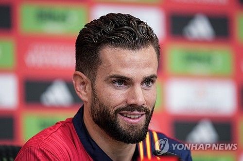 사우디 프로리그 알카드시아가 28일(한국시간) 공식 채널을 통해 나초 페르난데스의 입단을 발표했다. 계약 기간은 2026년 여름까지 2년 계약이다.&nbsp;23년간 몸담았던 레알 마드리드를 떠나 새로운 도전을 시작했다. 연합뉴스