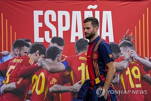 사우디 프로리그 알카드시아가 28일(한국시간) 공식 채널을 통해 나초 페르난데스의 입단을 발표했다. 계약 기간은 2026년 여름까지 2년 계약이다.&nbsp;23년간 몸담았던 레알 마드리드를 떠나 새로운 도전을 시작했다. 연합뉴스