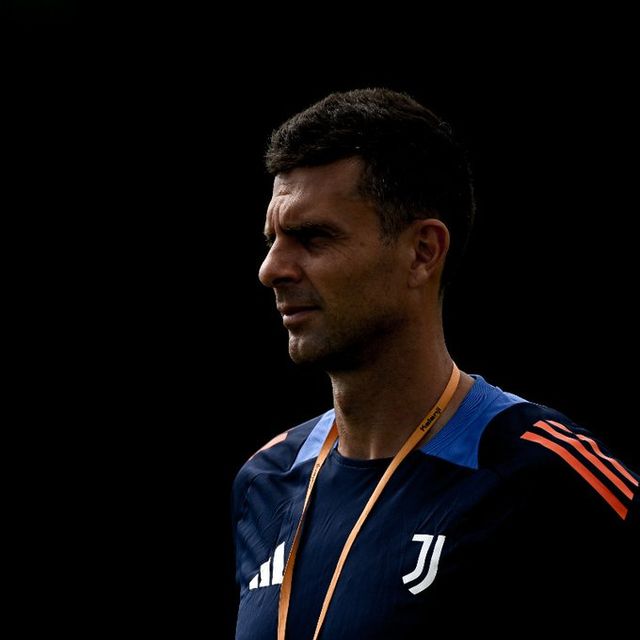 이탈리아 매체 스포르트 메디아셋이 26일(한국시간) 토트넘이 유벤투스의 공격수 키에사에게 관심을 보이고 있으며 유벤투스도 키에사 판매에 열려 있다고 전했다.&nbsp;유벤투스