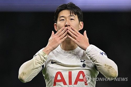 ‘손흥민 효과’ 미쳤다, 토트넘 780억 꿀꺽…아시아 최고 선수 보유팀의 미소 ‘손흥민 효과’ 미쳤다, 토트넘 780억 꿀꺽…아시아 최고 선수 보유팀의 미소