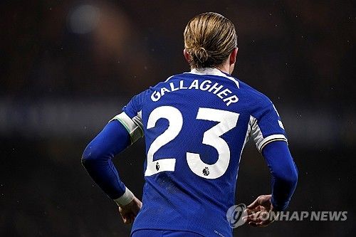 영국 매체 익스프레스는 14일(한국시간) 토트넘 홋스퍼에게 코너 갤러거(첼시)를 영입할 수 있는 황금 기회가 생겼다고 보도했다. 잉글랜드 미드필더 갤러거는 당초 스페인 라리가 명문 아틀레티코 마드리드 이적이 유력했으나 구단 간의 합의가 지연되면서 불발될 가능성이 떠올랐다. 연합뉴스