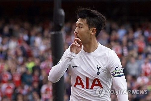 토트넘이 오는 15일(한국시간) 잉글랜드 런던에 있는 토트넘 홋스퍼 스타디움에서 아스널과 2024-2025시즌 프리미어리그 '북런던 더비'를 갖는다.&nbsp;토트넘에선 단연 손흥민이 핵심 선수다. 손흥민은 현재 올 시즌 리그 2골을 기록 중이다. 더불어 9월 A매치 2경기에서 1골 2도움을 기록하며 대표팀에서도 득점포를 예열했다.&nbsp;연합뉴스