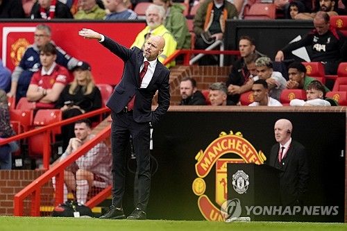 영국 매체 이브닝 스탠더드 등은 4일(한국시간) 턴하흐의 거취가 불분명하다며 토마스 투헬, 가레스 사우스게이트 감독이 새 감독 후보군으로 떠올랐다고 보도했다.&nbsp;연합뉴스