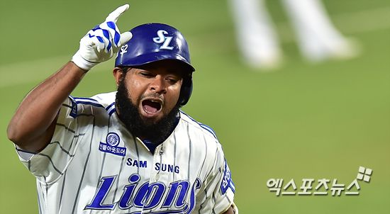 2014~2015 시즌 KBO리그 삼성 라이온즈에서 뛰었던 도미니카 공화국 출신 내야수 야마이코 나바로. 사진 엑스포츠뉴스 DB