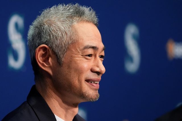 미국프로야구 메이저리그에서 20년 가까이 활약한 스즈키 이치로가 아시아 선수로는 최초로 메이저리그 명예의 전당에 헌액됐다. 이치로는 전체 394표 중 393표를 얻으면서 무난하게 명예의 전당에 헌액됐다. 다만 만장일치엔 실패했다. AP 연합뉴스