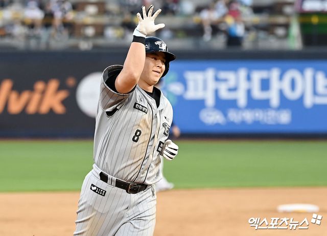 6일 오후 수원KT위즈파크에서 열린 '2024 신한 SOL Bank KBO리그' 한화 이글스와 KT 위즈의 경기, 9회초 한화 노시환이 솔로 홈런을 날린 후 세리머니를 하고 있다. 엑스포츠뉴스DB