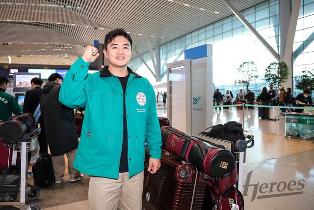 키움 외야수 강진성은 비시즌 새 보금자리를 마련했다. 잘했던 시절 자신감을 회복해 새 팀에 보탬이 되고자 힘찬 각오를 밝혔다. 키움 히어로즈