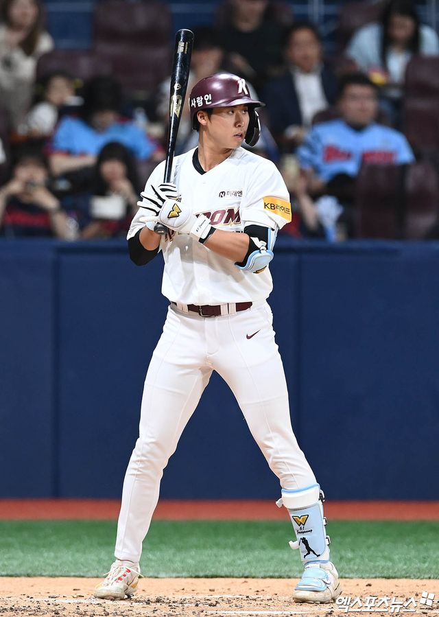 키움 외야수 장재영은 지난해 팔꿈치 통증을 느꼈다. 무리하지 않고자 스프링캠프가 아닌 국내에서 다가올 2025시즌을 준비한다. 엑스포츠뉴스 DB