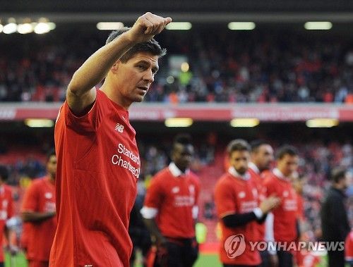 영국 매체 '더선'이 지난 6일(한국시간) 리버풀 레전드 출신인 제라드가 44세의 나이에 할아버지가 될 거라고 보도했다.&nbsp;연합뉴스