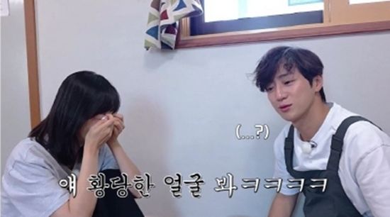 웨이브 '석삼플레이' 캡처