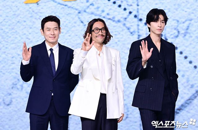 넷플릭스 '굿뉴스' 설경구, 류승범, 홍경