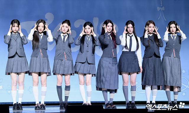 (왼쪽부터) 예온, 스텔라, 유하, 이안, 에이나, 주은, 카르멘, 지우.