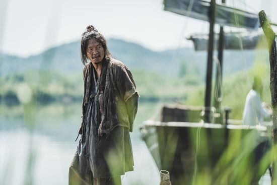 디즈니+ '탁류' 박지환