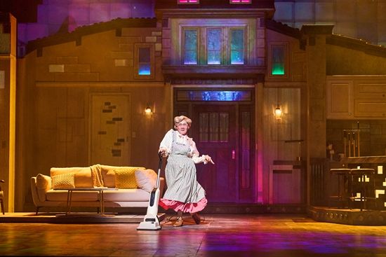 뮤지컬 '미세스 다웃파이어' 공연 장면