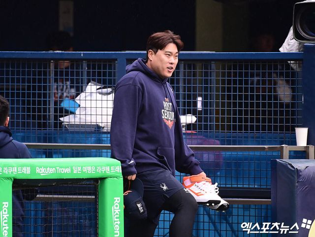 한화 이글스 류현진이 27일 서울 잠실야구장에서 LG 트윈스와의 2025 신한 SOL Bank KBO 포스트시즌 한국시리즈(7전 4선승제, LG 1승) 2차전에 선발투수로 출격한다. 사진 엑스포츠뉴스 DB