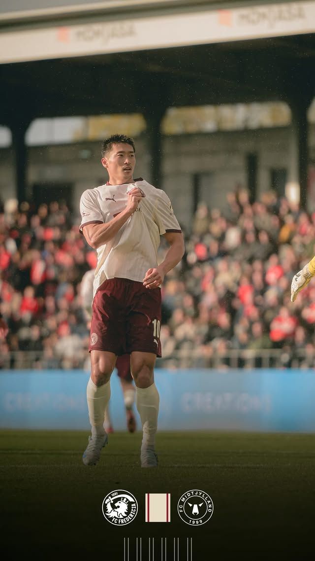 한국 국가대표 공격수 조규성이 소속팀 미트윌란 경기서 시즌 첫 풀타임을 뛰며 시즌 4호골을 신고했다. 조규성은 26일(한국시간) 덴마크 프레데리시아의 몬야사 파크에서 열린 프레데리시아와의 2025-2026시즌 수페르리가 13라운드 원정에서 1-0으로 앞서던 전반 34분 상대 골망을 흔들었다. 미트윌란