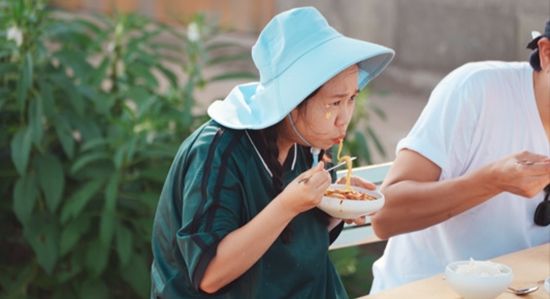 '두 집 살림'에 출연한 홍현희. 사진=JTBC