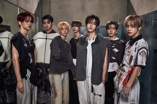 클로즈 유어 아이즈 = 언코어 제공