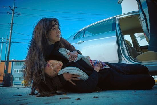 영화 '하얀 차를 탄 여자'