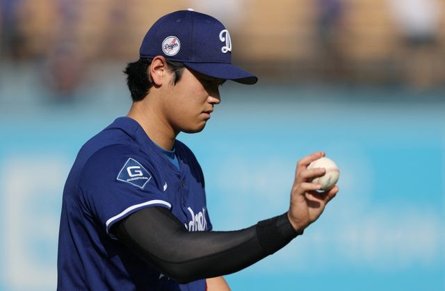 LA 다저스가 29일(한국시간) 미국 캘리포니아주 로스앤젤레스의 다저스타디움에서 2025 미국 메이저리그(MLB) 포스트시즌 토론토 블루제이스와의 월드시리즈(WS) 4차전을 소화한다. 선발투수 오타니 쇼헤이는 이날 빅리그 데뷔 후 첫 월드시리즈 등판을 소화한다. Imagn Images 연합뉴스