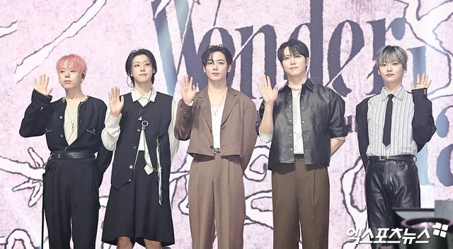 (왼쪽부터) 장대현, 유용하, 김요한, 김동한, 강석화.