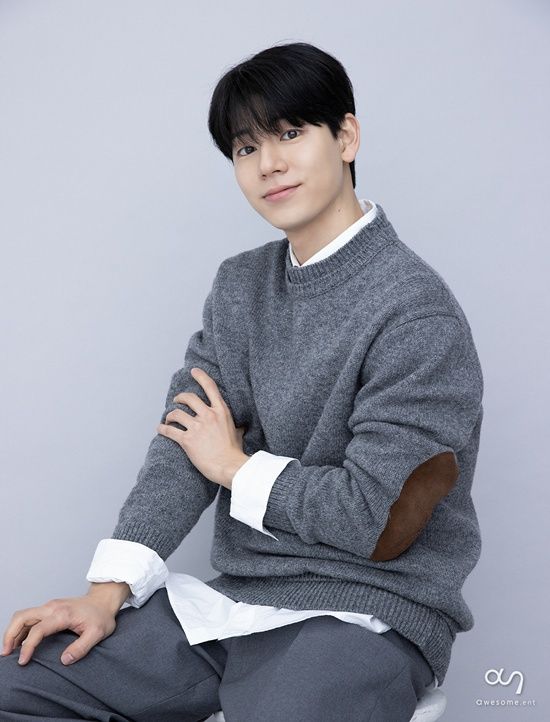 어썸이엔티 제공, 배현성