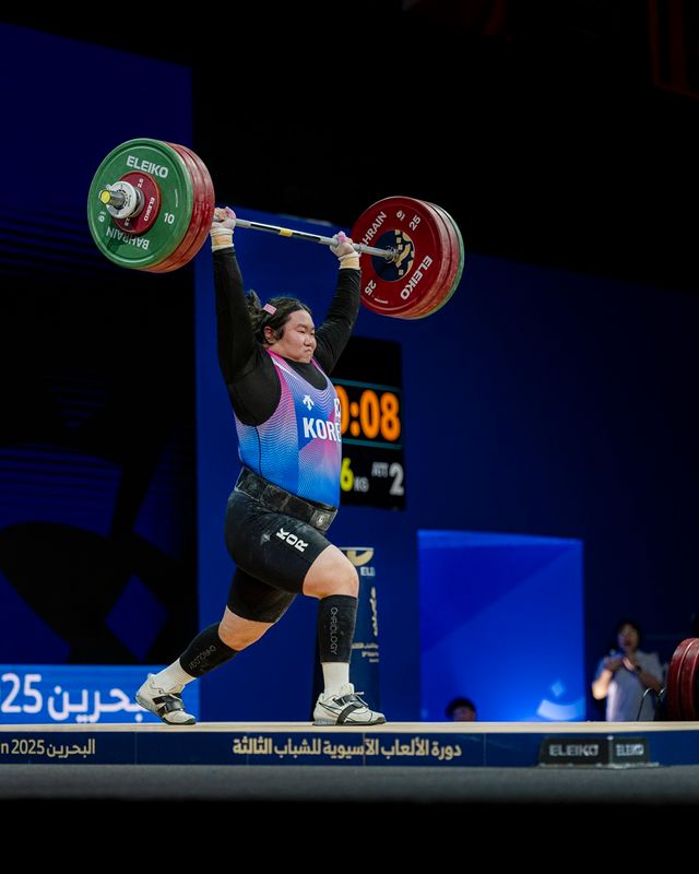 '2025 제3회 바레인아시아청소년경기대회'에 참가한 여자 역도 +77kg급 김체량이 은메달을 획득했다. 사진 대한체육회