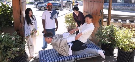 '어디로 튈지 몰라'