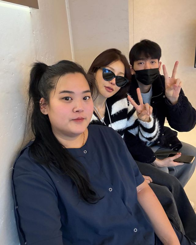 박수지, 미나, 류필립