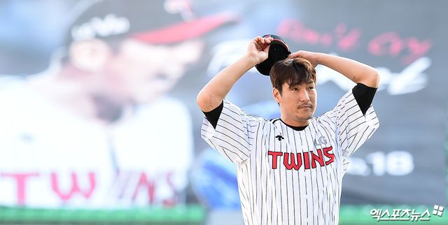 2019시즌을 끝으로 은퇴했던 LG 트윈스 원클럽맨 이동현이 2025시즌부터 친정팀 LG 코치로 복귀한다. 사진 엑스포츠뉴스 DB