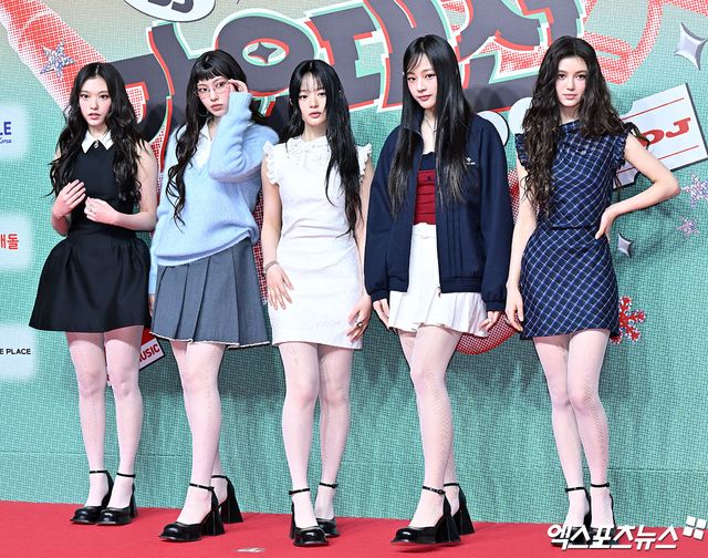 (왼쪽부터) 해린, 혜인, 하니, 민지,다니엘.