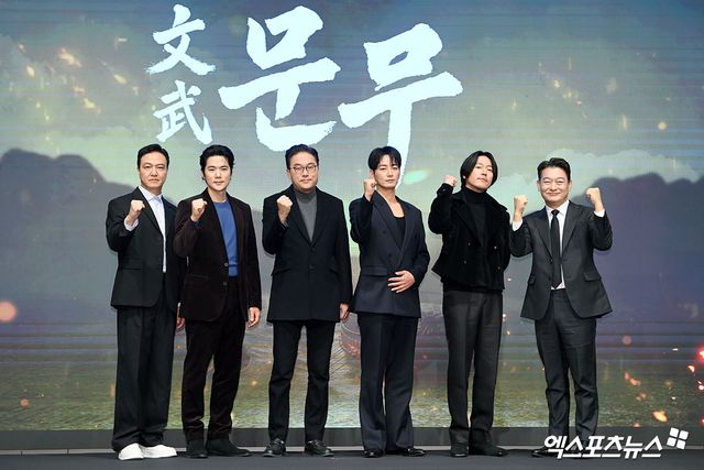 정웅인-김강우-김영조 감독-이현욱-장혁-조성하, 엑스포츠뉴스 고아라 기자