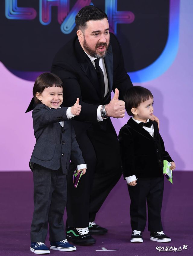 엑스포츠뉴스 DB - 샘 해밍턴, 윌리엄, 벤틀리