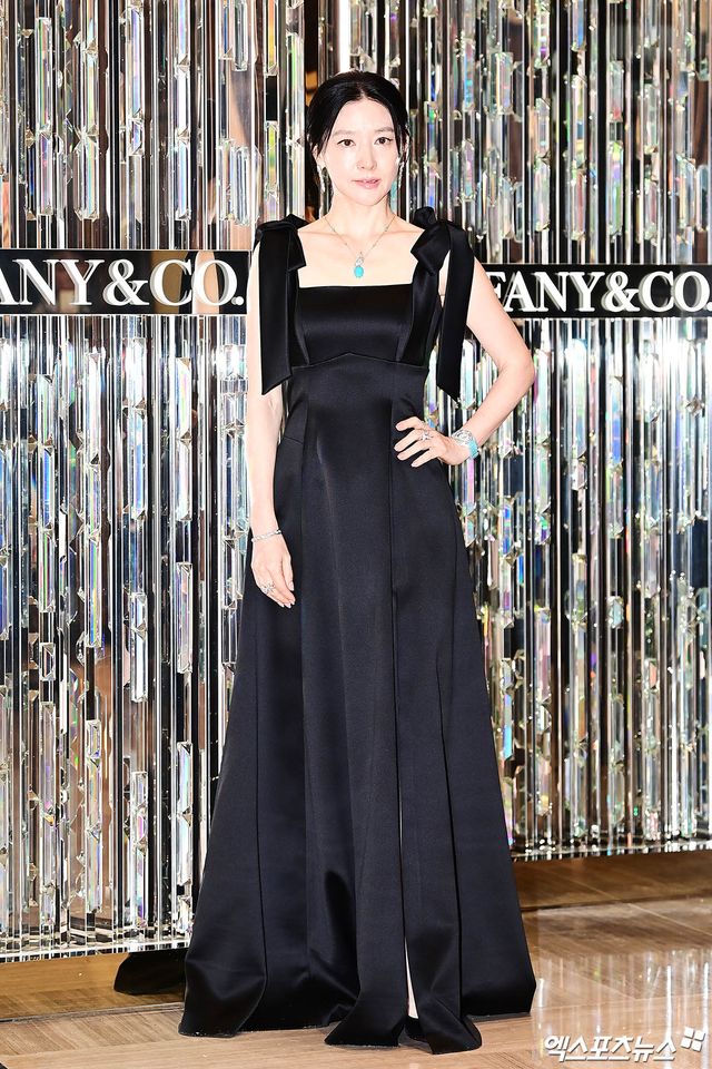 드레스 여신 자태