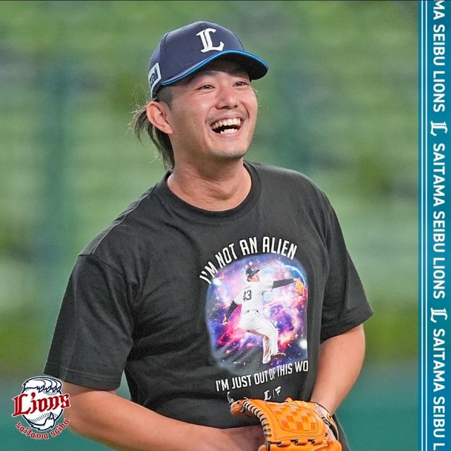 미국 메이저리그(MLB) 진출을 바라보는 일본인 투수 이마이 다쓰야가 24일 일본 아사히TV '보도 스테이션'에 출연해 오타니, 야마모토, 사사키와 같은 선수들과 함께 뛰면 즐거울 것이라고 말하면서도 그런 팀을 꺾고 월드시리즈 챔피언이 되는 게 가장 값진 일이라고 말했다. 다저스를 쓰러뜨리고 싶다며 타도 다저스를 외치기도 했다. 세이부 라이온즈 공식 SNS
