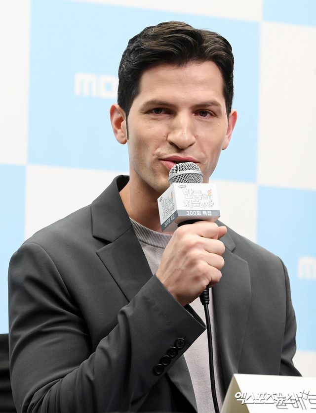 기자간담회 당시 알베르토, 엑스포츠뉴스DB