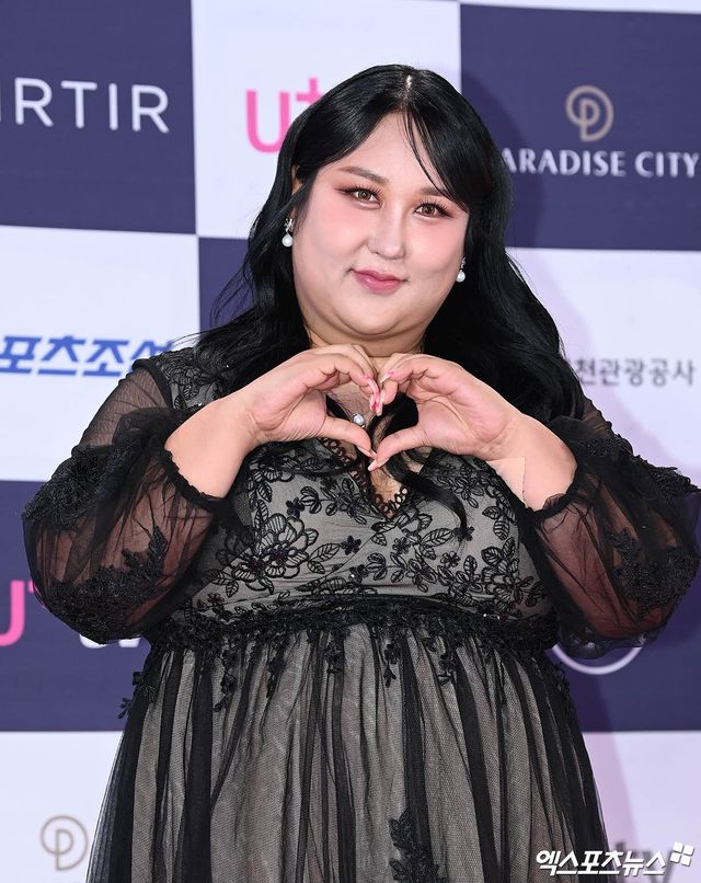 엑스포츠뉴스DB 풍자