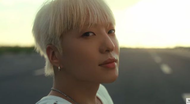 위너 강승윤이 솔로 앨범을 발매했다 