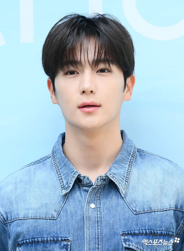 현재 '클로즈업 부르는 잘생김'