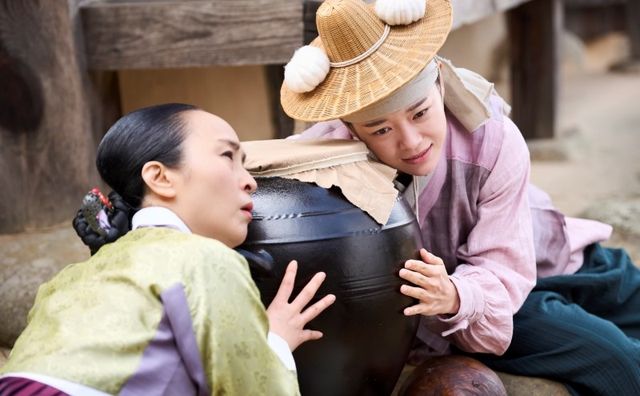 '이강에는 달이 흐른다'