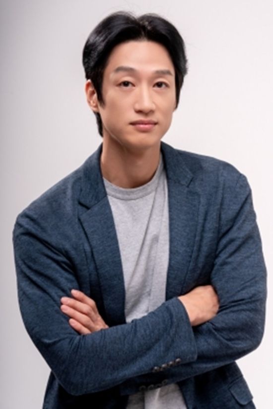 연극 '마트로시카' 유용