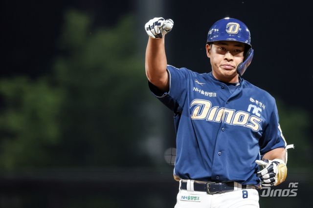 NC 다이노스 외야수 송승환이 2025시즌을 끝으로 현역 생활을 마감하기로 했다. 그는 1월 초 일본 오사카로 출국해 약 2주 동안 야구에 관해 공부할 계획이다. NC 다이노스