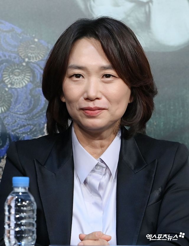 '더 드레서' 장유정 연출