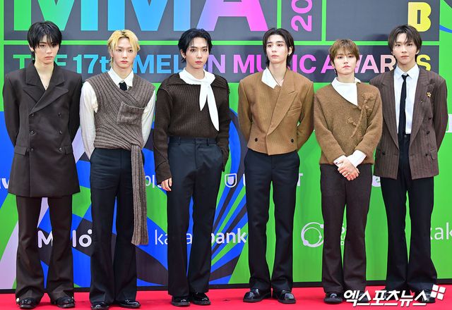 (왼쪽부터) 태산, 성호, 명재현, 이한, 리우, 운학.