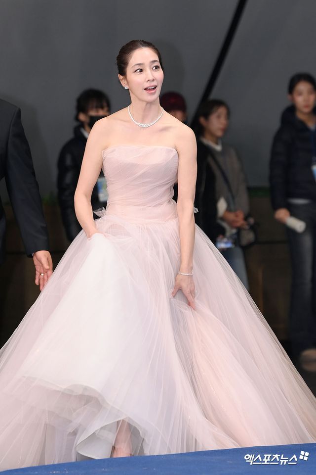 이민정 '결국 5번 BH픽 드레스입었다'