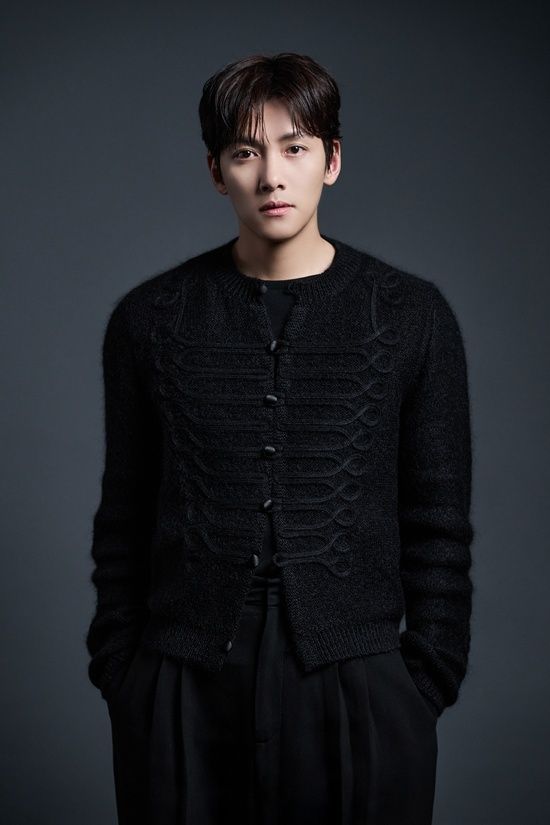 배우 지창욱, 월트디즈니 컴퍼니 코리아 제공