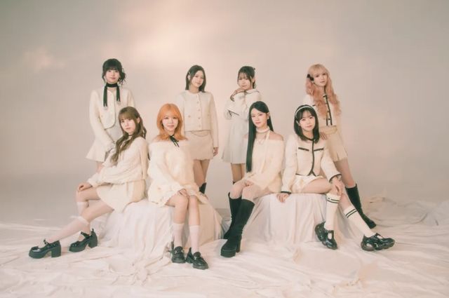 미아이, 라포네 걸스