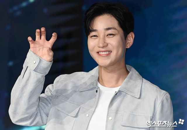 딘딘, 엑스포츠뉴스DB